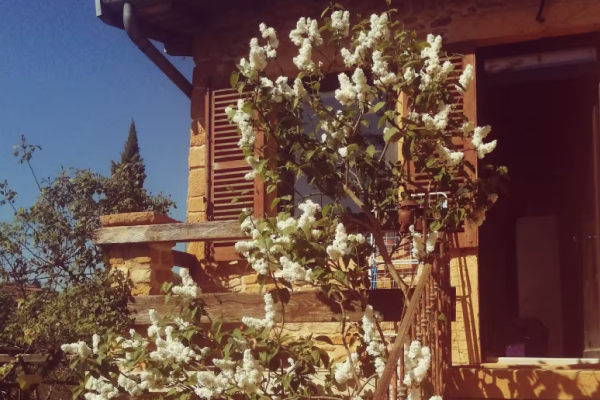 Cyndie Orfano - Une évasion dans les Pierres Dorées - La clé dorée conciergerie